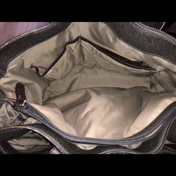 Tumi Briefcase - Picture 4 of 6